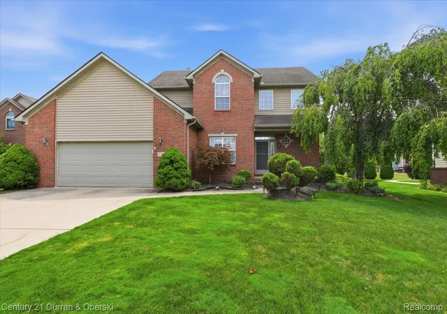 Photo 1 of Sale Pending at 23537 Crescent Ridge Dr, New Boston, MI 48164 | MLS# 20261057860 | Listing updated on 2026-10-02