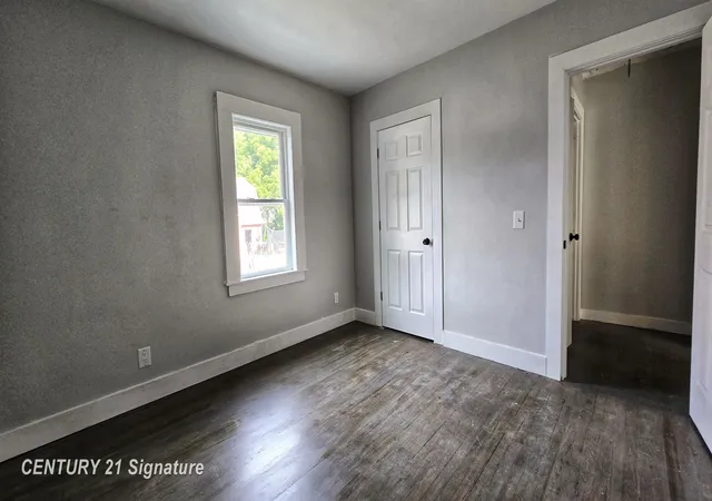 Photo 3 of Single family home for sale at 1516 Vermont St, Saginaw, MI 48602 | MLS# 61050216204 | Listing updated on 2026-08-22