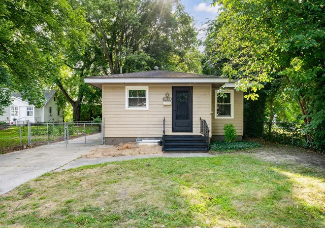 1st image of 1874 Crowley St, Muskegon, MI 49441 | MLS# 65026038511
