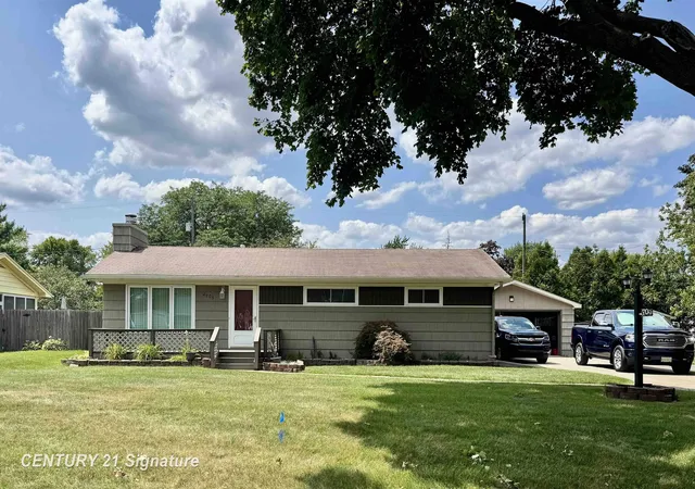 Photo 1 of Single family home for sale at 2705 Luella Ave, Saginaw, MI 48603 | MLS# 61050216209 | Listing updated on 2026-08-02