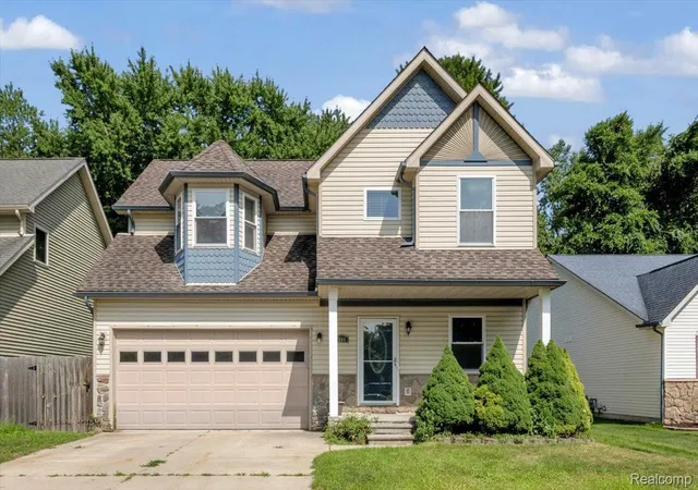 Photo 1 of Single family home for sale at 9399 Oakdale St, Clay, MI 48001 | MLS# 20261057895 | Listing updated on 2026-07-29