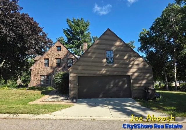 2nd image of 175 S Ridgeway Dr, Battle Creek, MI 49015 | MLS# 65026038533