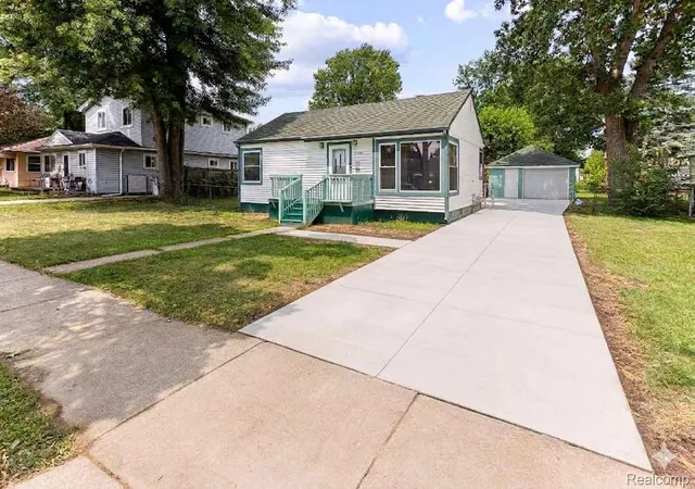 Photo 1 of Single family home for sale at 25520 Eton Ave, Dearborn Heights, MI 48125 | MLS# 20261057899 | Listing updated on 2026-09-09