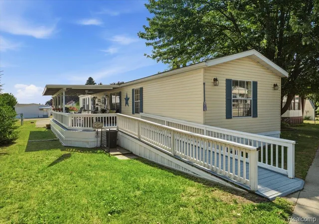 Photo 1 of Single family home for sale at 616 Barefoot Ln, Port Sanilac, MI 48469 | MLS# 20261057901 | Listing updated on 2026-09-08