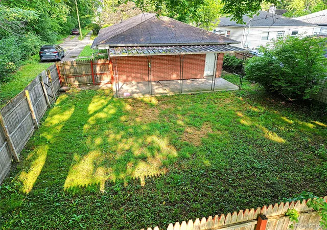 Photo 4 of Single family home for sale at 18202 Dalby, Redford, MI 48240 | MLS# 20261057913 | Listing updated on 2026-08-28