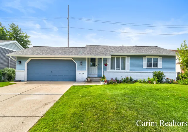 2nd image of 11154 Summer Dr, Zeeland, MI 49464 | MLS# 71026038539