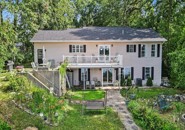 2nd image of 58145 James Dr, Three Rivers, MI 49093 | MLS# 66026038540