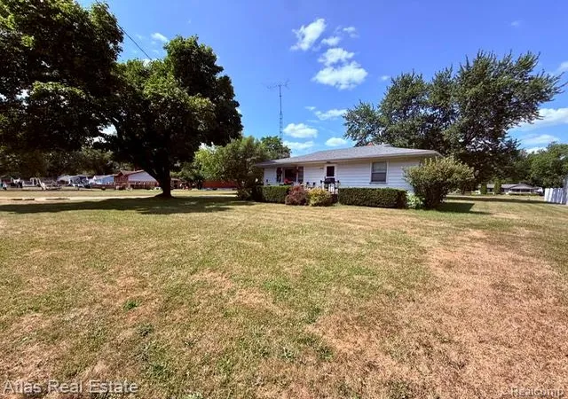 Photo 3 of Single family home for sale at 2060 Christner St, Burton, MI 48519 | MLS# 20261057928 | Listing updated on 2026-09-15
