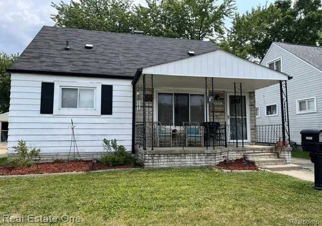 Photo 1 of Single family home for sale at 24528 Berry Ave, Warren, MI 48089 | MLS# 20261057936 | Listing updated on 2026-07-27