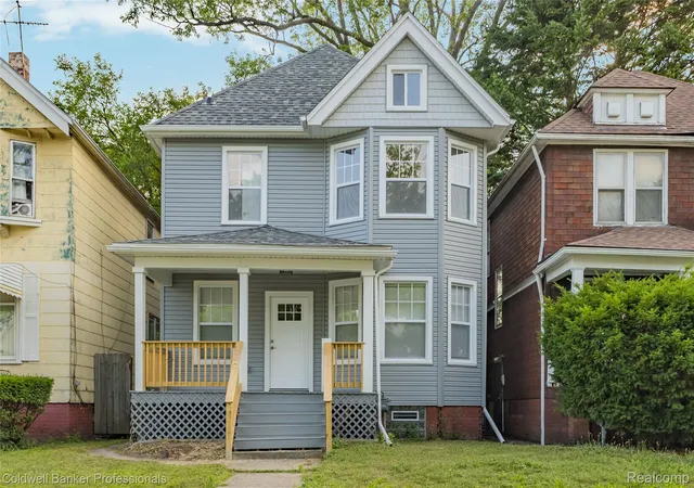 Photo 1 of Single family home for sale at 2533 Seyburn St, Detroit, MI 48214 | MLS# 20261057950 | Listing updated on 2026-09-01