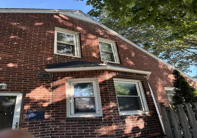 Photo 3 of Single family home for sale at 1846 Stanhope St, Grosse Pointe Woods, MI 48236 | MLS# 81026038551 | Listing updated on 2026-07-29