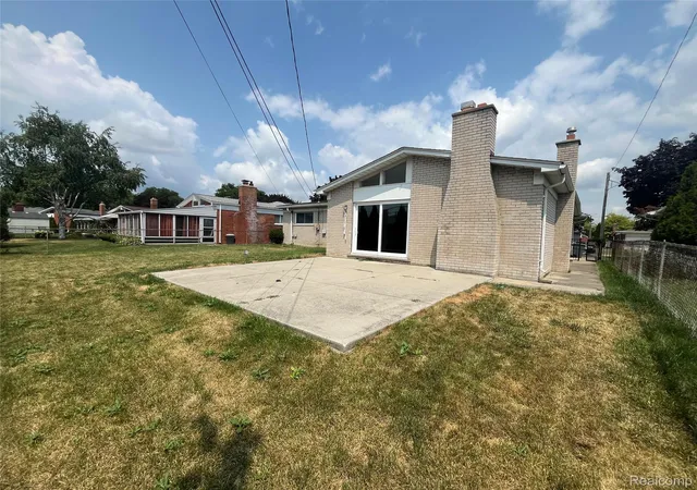 Photo 3 of Single family home for sale at 13502 Moceri Cir, Warren, MI 48088 | MLS# 20261057952 | Listing updated on 2026-08-30