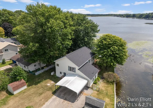 2nd image of 388 Reid Dr, Stanton, MI 48888 | MLS# 65026038560