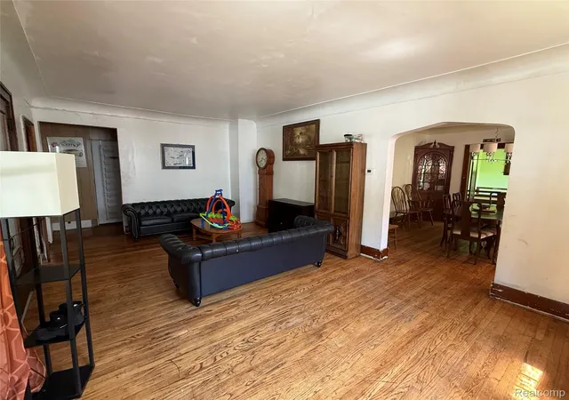 Photo 3 of Single family home for sale at 732 15th Street, Port Huron, MI 48060 | MLS# 20261057967 | Listing updated on 2026-10-03