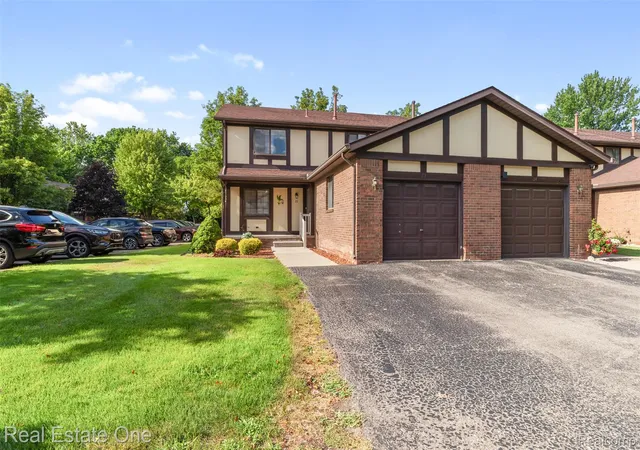 30th image of 23 Parkplace Central, Allen Park, MI 48101 | MLS# 20261058008