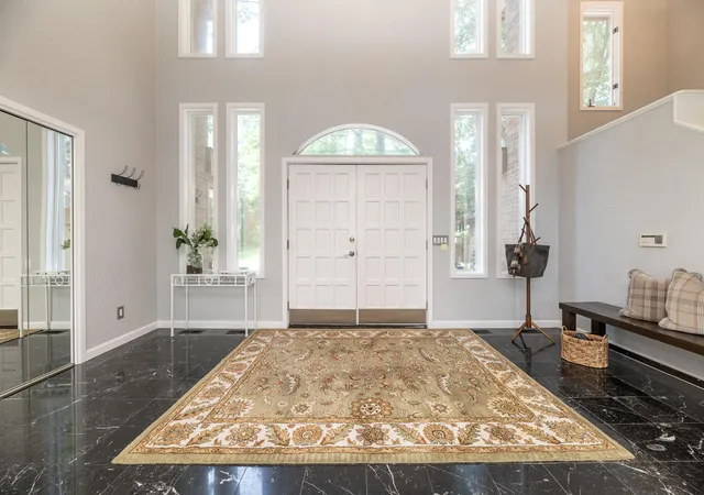 Photo 3 of Single family home for sale at 7129 Lakeridge Pl, Kalamazoo, MI 49009 | MLS# 66026038593 | Listing updated on 2026-09-17