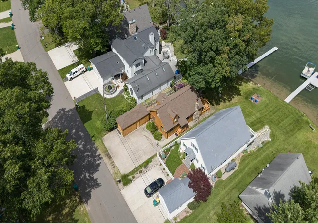 46th image of 9715 Woodlawn Dr, Portage, MI 49002 | MLS# 66026038592