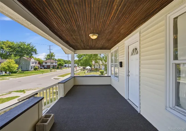 2nd image of 290 S Paddock St, Pontiac, MI 48342 | MLS# 20261058025