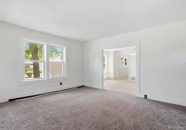 4th image of 290 S Paddock St, Pontiac, MI 48342 | MLS# 20261058025