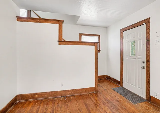 Photo 3 of Single family home for sale at 539 Dayton Ave, Kalamazoo, MI 49048 | MLS# 66026038600 | Listing updated on 2026-08-20