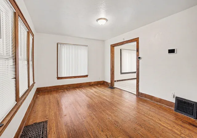 Photo 4 of Single family home for sale at 539 Dayton Ave, Kalamazoo, MI 49048 | MLS# 66026038600 | Listing updated on 2026-08-20