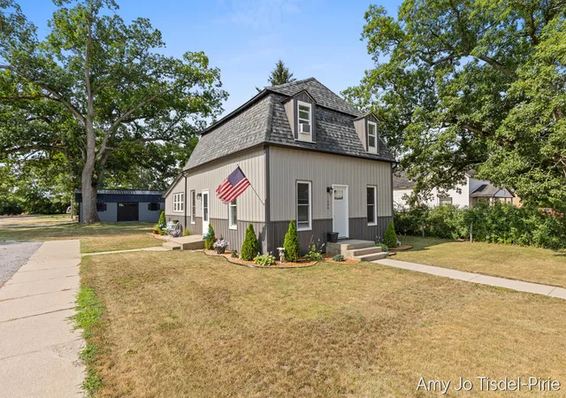 1st image of 1096 E James St, White Cloud, MI 49349 | MLS# 65026038605