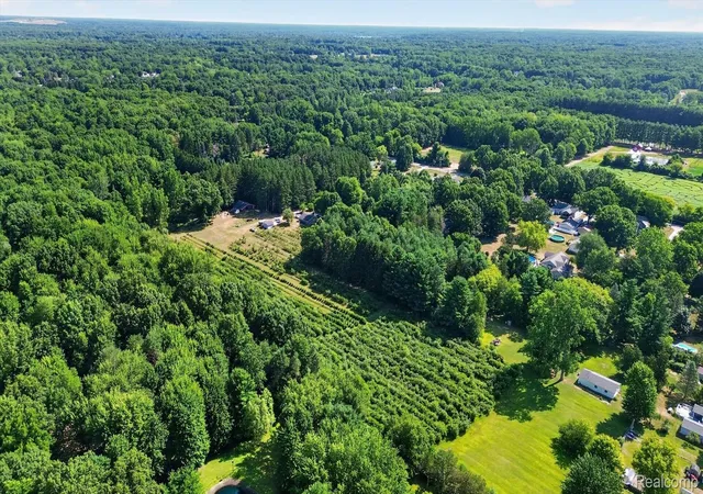 Photo 1 of Land for sale at 000 Gillette, Flushing, MI 48433 | MLS# 20261058079 | Listing updated on 2026-09-04