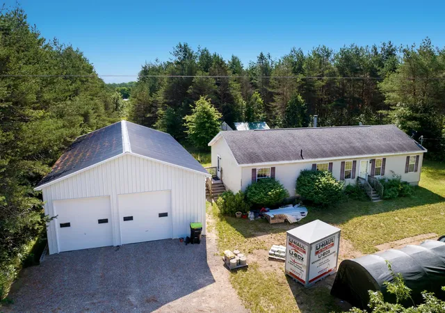 2nd image of 10025 Dell Rd, Kingsley, MI 49649 | MLS# 78080071532