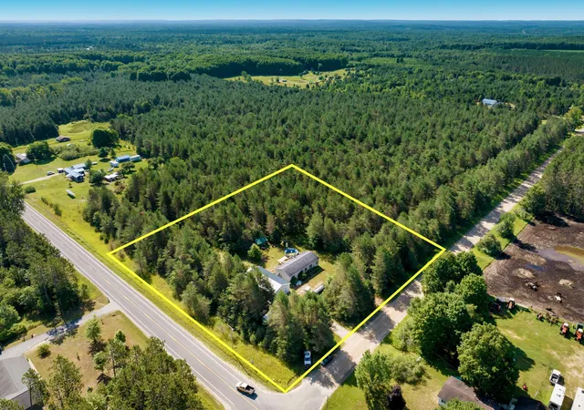 32nd image of 10025 Dell Rd, Kingsley, MI 49649 | MLS# 78080071532