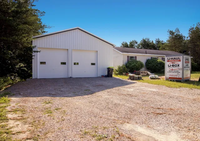 3rd image of 10025 Dell Rd, Kingsley, MI 49649 | MLS# 78080071532