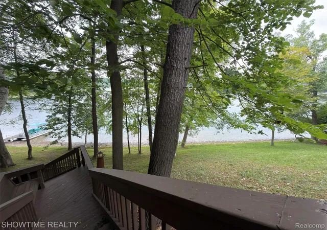 Photo 4 of Single family home for sale at 4200 Pierce Rd, Lapeer, MI 48446 | MLS# 20261058087 | Listing updated on 2026-08-15