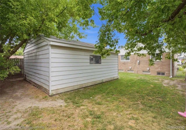 37th image of 20190 Vermander Ave, Clinton Township, MI 48035 | MLS# 20261058131