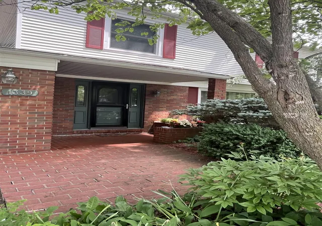 5th image of 1339 Tomah Dr, Mount Pleasant, MI 48858 | MLS# 79080071534