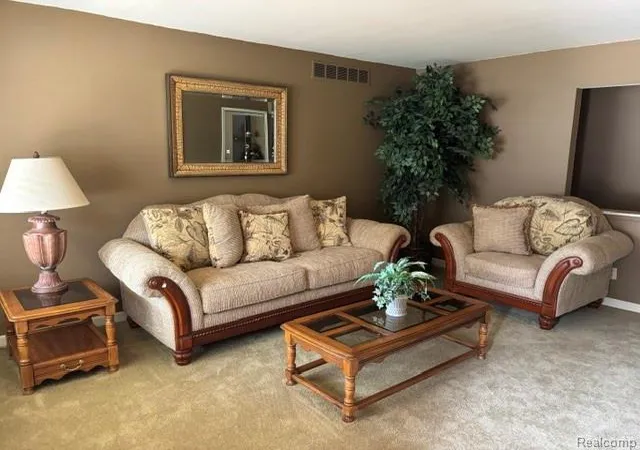 Photo 3 of Single family home for sale at 10055 Continental Dr, Taylor, MI 48180 | MLS# 20261058150 | Listing updated on 2026-08-25