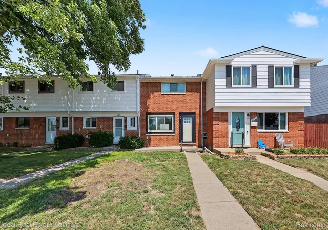 Photo 1 of Condo for sale at 20059 Abrahm St, Clinton Township, MI 48035 | MLS# 20261058159 | Listing updated on 2026-09-15