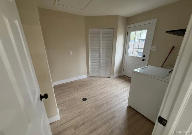 Photo 4 of Single family home for sale at 30731 Steinhauer, Westland, MI 48186 | MLS# 20261058160 | Listing updated on 2026-09-01