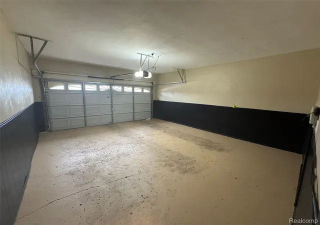 16th image of 28653 Gilbert Dr, Warren, MI 48093 | MLS# 20261058174