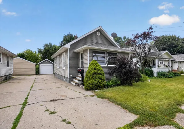 1st image of 335 Filley St, Lansing, MI 48906 | MLS# 20261058175