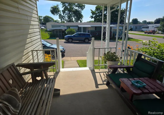 3rd image of 211 Pinewood Dr, White Lake, MI 48386 | MLS# 20261058189