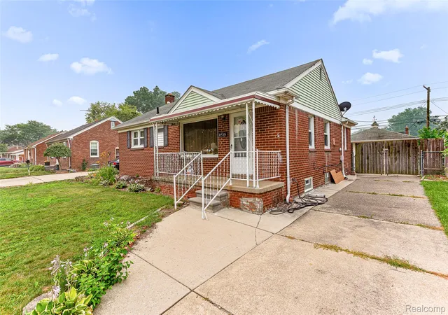 2nd image of 31535 Rush St, Garden City, MI 48135 | MLS# 20261058199
