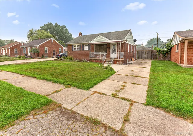 3rd image of 31535 Rush St, Garden City, MI 48135 | MLS# 20261058199