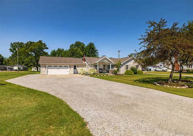 3rd image of 1423 Belle River Rd, East China, MI 48054 | MLS# 20261058204