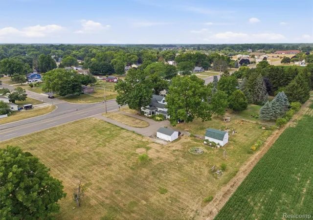 Photo 3 of Single family home for sale at 4286 Hill Rd, Swartz Creek, MI 48473 | MLS# 20261058210 | Listing updated on 2026-09-13