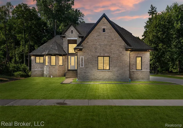 Photo 1 of Single family home for sale at 12114 22 Mile Rd, Shelby Township, MI 48315 | MLS# 20261058216 | Listing updated on 2026-08-24