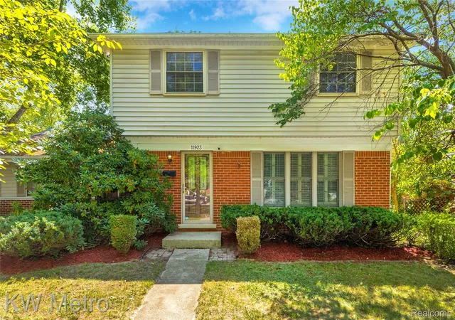1st image of 11923 Fairview Dr, Sterling Heights, MI 48312 | MLS# 20261058218