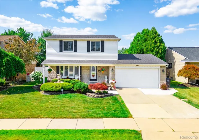 Photo 1 of Single family home for sale at 14246 Williamsburg Dr, Riverview, MI 48193 | MLS# 20261058220 | Listing updated on 2026-09-13