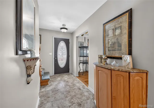 Photo 4 of Single family home for sale at 14246 Williamsburg Dr, Riverview, MI 48193 | MLS# 20261058220 | Listing updated on 2026-09-13