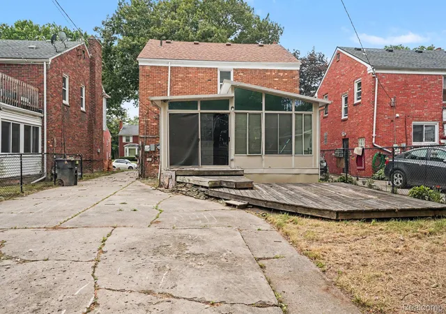 15th image of 13960 Greenview Rd, Detroit, MI 48223 | MLS# 20261058227