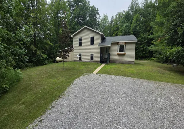 2nd image of 3371 Mill Station Rd, Hale, MI 48739 | MLS# 61050216294