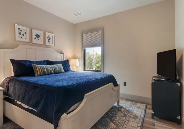 Listing Photo 4 - Condo for sale in building located at 224 E State St, Traverse City, MI 49684